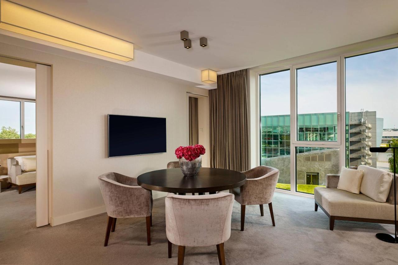 The Ritz-Carlton, Wolfsburg Hotel Exterior foto